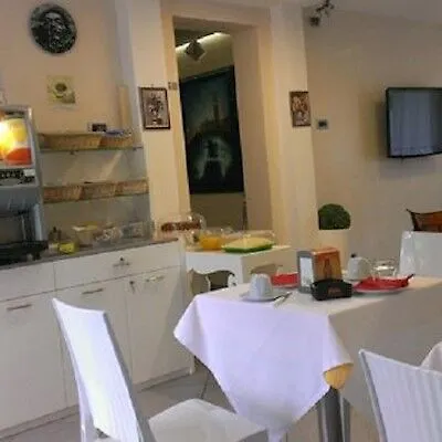 Hotel La Pergola Di Venezia Lido di Venezia 2*,  Italy