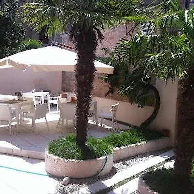 **  Hotel La Pergola Di Venezia Lido di Venezia Italy